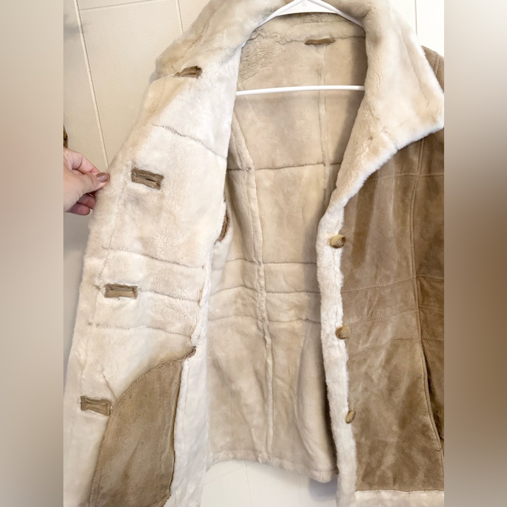 Vintage 90s Gallery Tan Leather Suede Shearling Faux Fur Jacket Coat size M - Picture 4 of 9